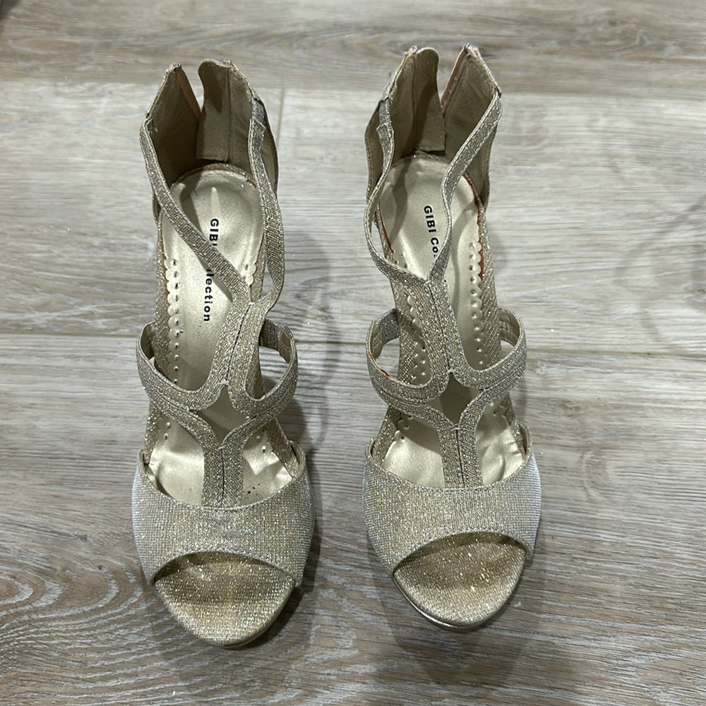 1 pair of gold 4” high heels shoes size 37